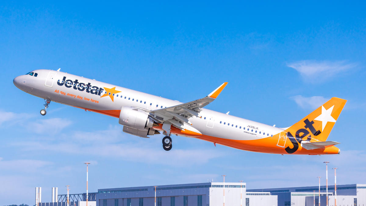 Jetstar Japan Ferry Flight.jpg